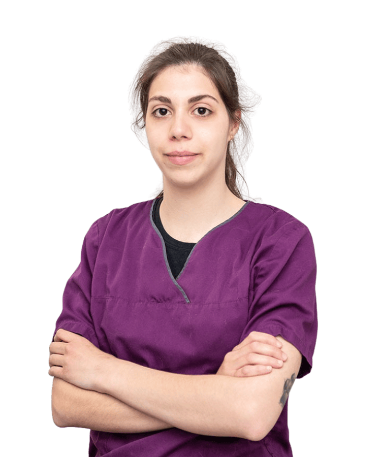 Chloé — Auxiliaire Spécialisée Vétérinaire à ProvenceVet, Avignon