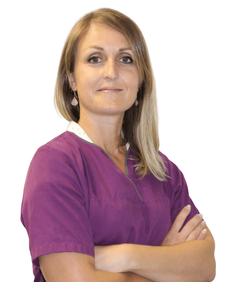 Laura — Auxiliaire Spécialisée Vétérinaire à ProvenceVet, Avignon